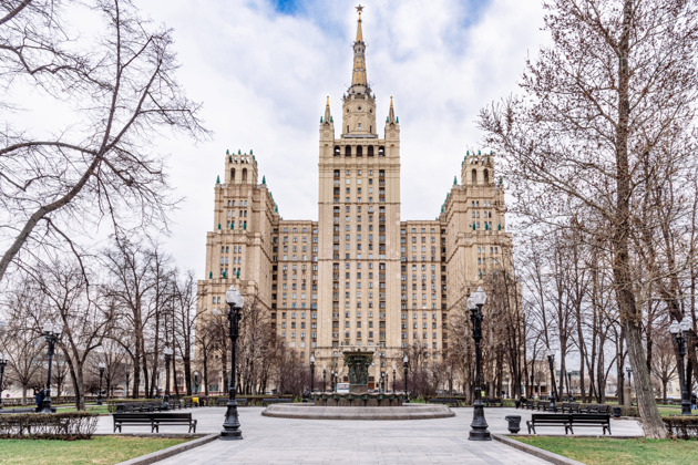 Фото - экскурсия: Сталинский ампир: пешеходная экскурсия с посещением гостиницы «Украина»