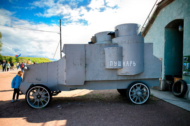 Фото экскурсии - Кронштадт: Морской собор, форт «Константин» и музей Маяков - 8