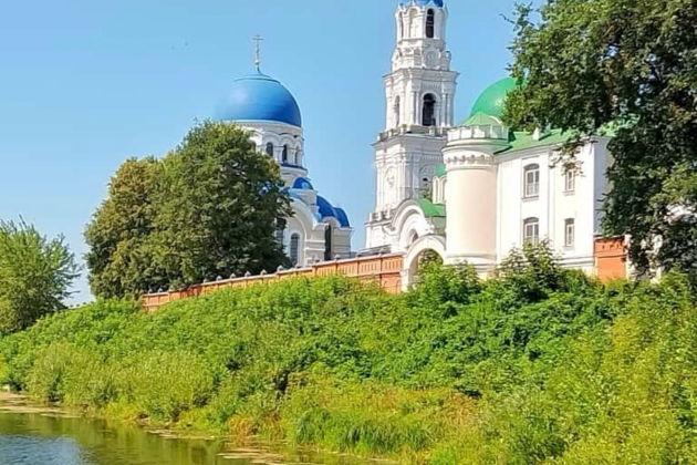 Фото экскурсии - Спас на Угре: в гости к сёстрам, история Великого Стояния на Угре  - 1