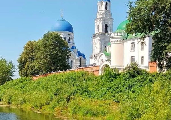 Монастыри Угры - свидетели истории, «Стояние на Угре» - фото 1