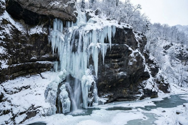 Фото - экскурсия: Экскурсия к Чегемским водопадам с полетом на парадроме и посещением озера Гижгит