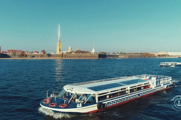 Фото экскурсии - Салют 9 мая с борта теплохода - 3