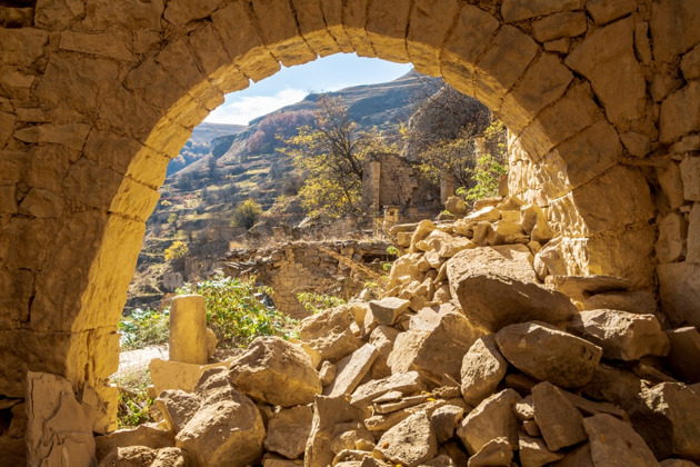 Фото - экскурсия: Заброшенный аул Гамсутль, Салтинский водопад и террасы Чоха