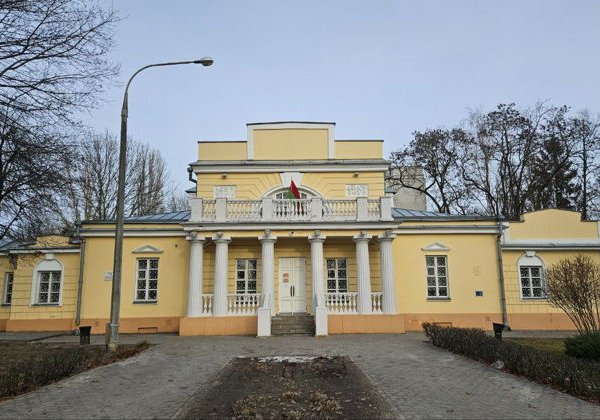 Истории города над Сожем (обзорная экскурсия по центру Гомеля) - фото 1