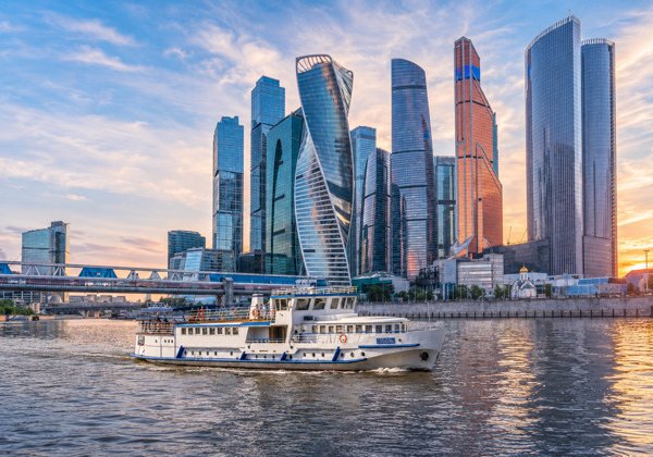 Речная прогулка «Любимая столица» от Москва-Сити или Крымского моста
