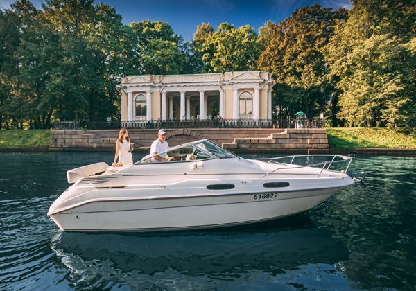 Прогулки на катере по рекам и каналам Санкт-Петербурга - фото 2