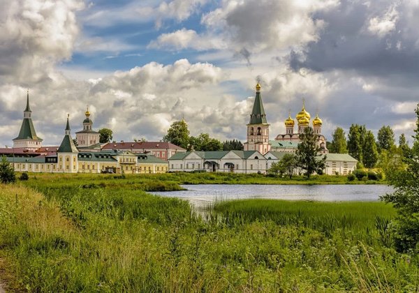 Валдайский Звон: Путешествие к Сердцу России
