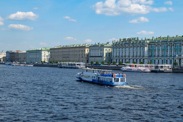 Фото экскурсии - От Авроры до Лахты: речная прогулка по Неве к Финскому заливу - 1