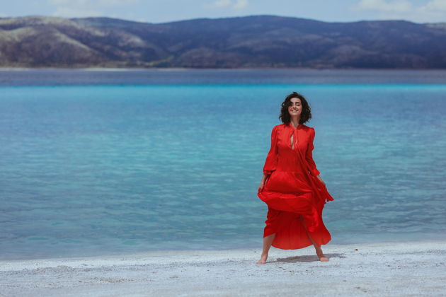 Фото экскурсии - Травертины Памуккале, древний Иераполис и озеро Салда: экскурсия из Анталии - 5