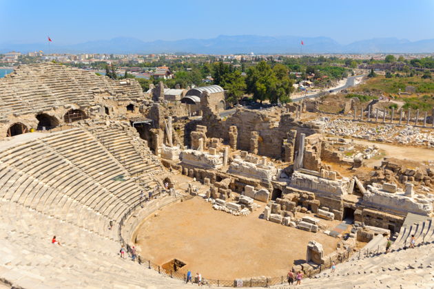 Фото экскурсии - Травертины Памуккале, древний Иераполис и озеро Салда: экскурсия из Анталии - 14