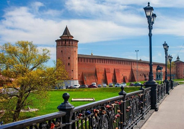 Прогулка по Коломенскому кремлю