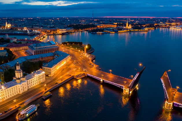 Фото экскурсии - Ночная экскурсия по Петропавловской крепости и водная прогулка к разведенным мостам - 7
