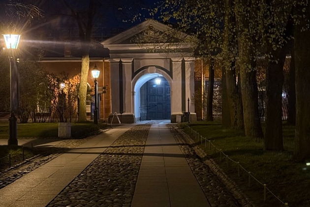 Фото экскурсии - Визит в ночную Петропавловскую крепость. Развод мостов  - 6