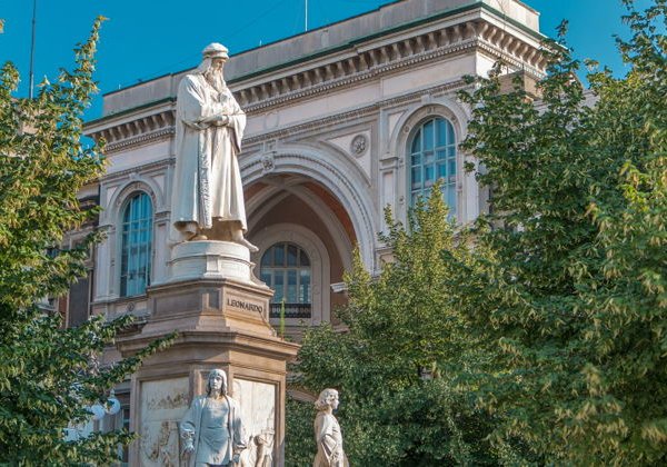 Экскурсия на крыше: Миланский собор и дегустация вин и еды - фото 2