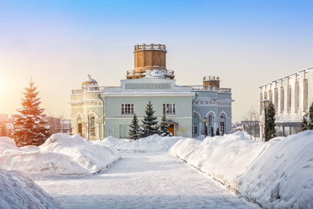 Старинные улицы Казани — Кремлёвская и Баумана