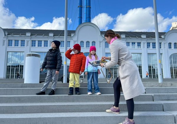 Квест-экскурсия от Третьяковки до ГЭС-2: «В погоне за унесёнными ветром»