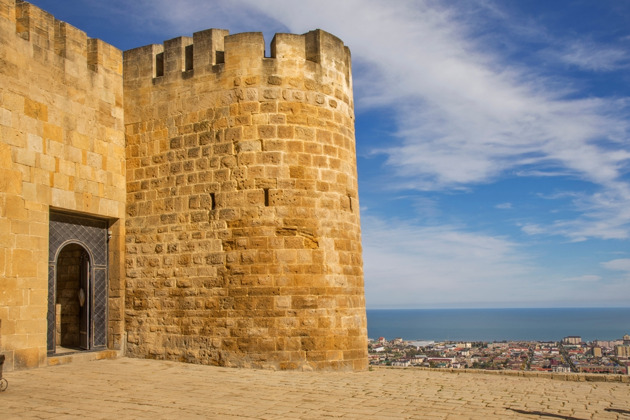 Фото - экскурсия: Дербент и Каспийский монстр «Лунь»