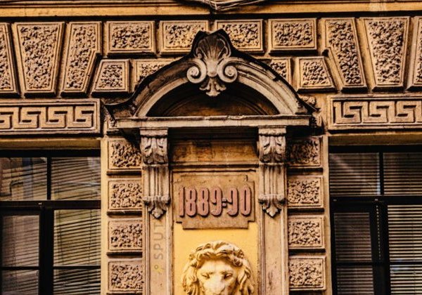 Петербург с высоты: крыши, парадные и дворы домов с историей - фото 3