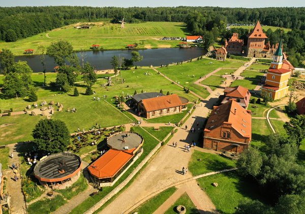 Трансфер на минивэне из Минска до парка истории «Сула» и обратно - фото 1