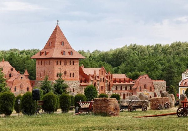 Трансфер на минивэне из Минска до парка истории «Сула» и обратно - фото 3