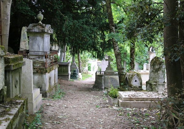 Пер-Лашез: тишина, в которой говорит история - фото 1