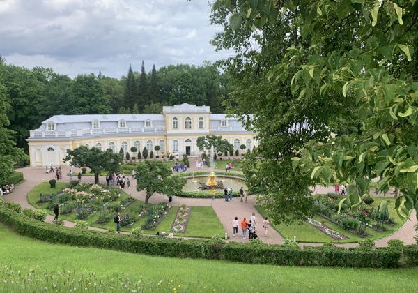 Классика Петергофа: Верхний сад и Нижний парк - фото 1