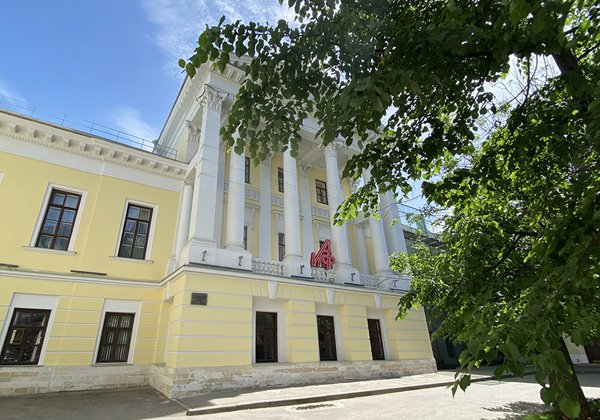 «Дворец коллекционера»: усадьба Барышникова на Мясницкой