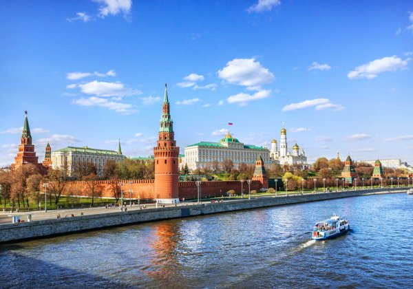 Ланч-круиз на теплоходе от Парка «Зарядье» - фото 1
