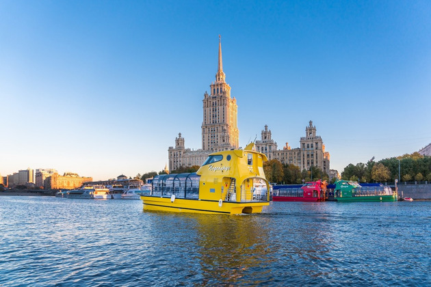Фото - экскурсия: Речной трамвайчик Radisson от причала Гостиница «Украина»