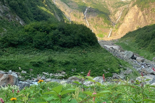 Фото - экскурсия: 4 дня+3 ночи, Кодорское ущелье, Южный приют + Клухорскии перевал