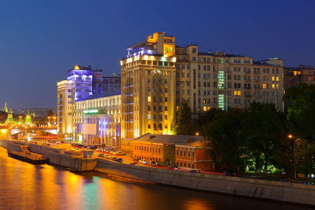 Фото экскурсии - Ночная часовая прогулка по Москве-реке от парка «Зарядье» - 4