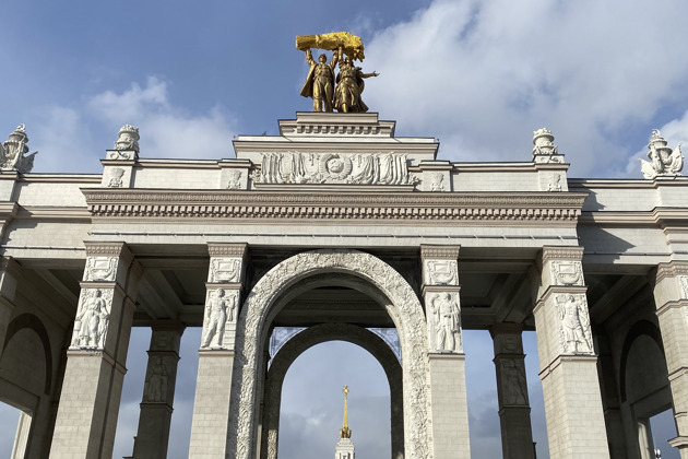 Фото - экскурсия: Мы отправляемся на ВДНХ, пока другие разбегаются кто куда