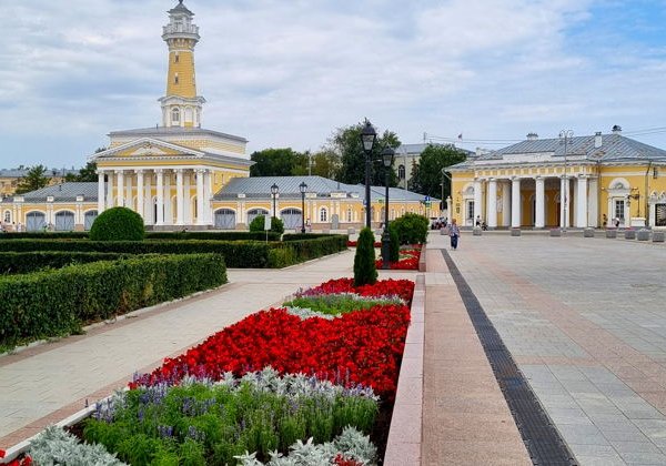 «Заглянуть в прошлое»: Обзорная экскурсия по Костроме - фото 1
