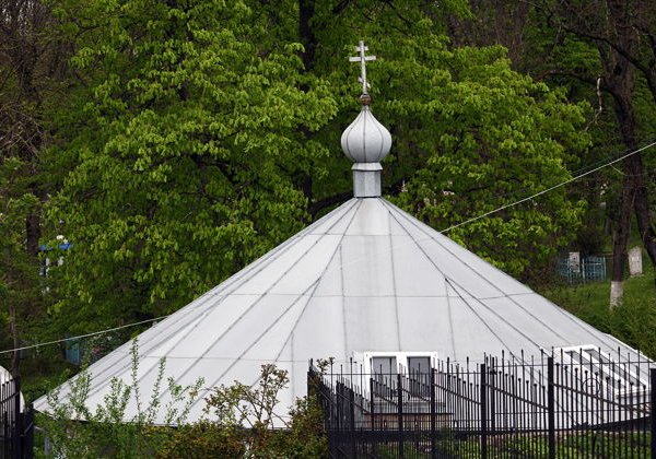 Топловский монастырь и храм святителя Луки Крымского. - фото 1