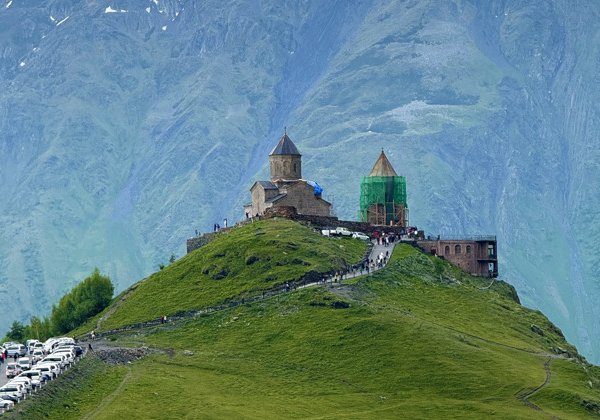Казбеги. Там, где начинается небо