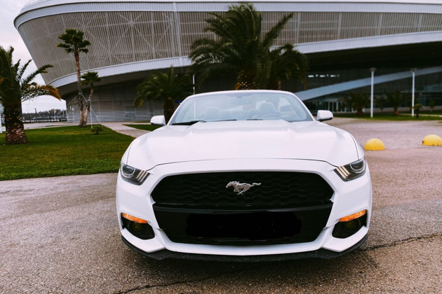 Фото - экскурсия: На шикарном кабриолете Ford Mustang по Сочи и курортам