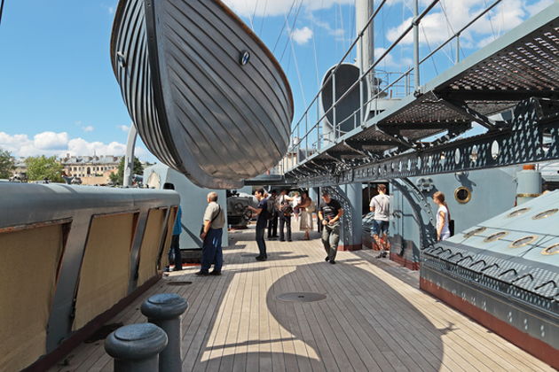 Фото экскурсии - Обзорная экскурсия по Санкт-Петербургу с посещением крейсера Аврора - 6