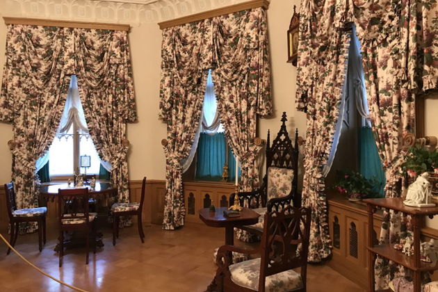 Фото экскурсии - Великолепный Петергоф: фонтаны, парк Александрия и Фермерский дворец - 5