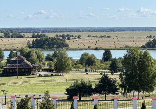 Трансфер из Бреста в замки Несвижа, Мира, Коссова и обратно или в Минск  - фото 1