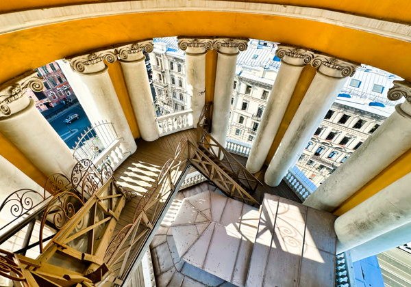 Петербург только для Вас: панорамная крыша и старинные парадные   - фото 1