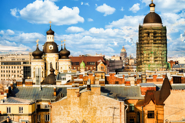 Самая высокая смотровая Петербурга, старинные парадные и дворы-колодцы
