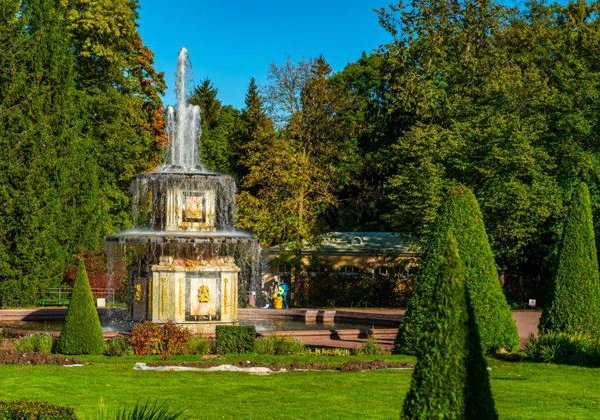 В Петергоф по воде: «Метеор» + фонтаны в мини-группе - фото 1