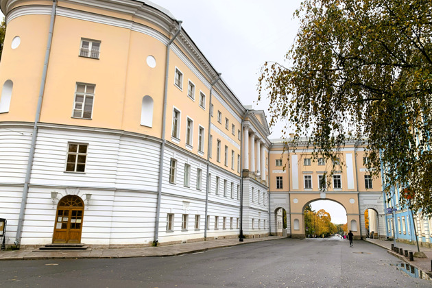 Фото - экскурсия: Царскосельский Лицей и Екатерининский дворец: на машине из Петербурга