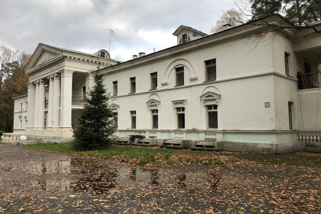 Фото экскурсии - Экскурсия-прогулка по Переделкину: романтика, литература, дачи - 2