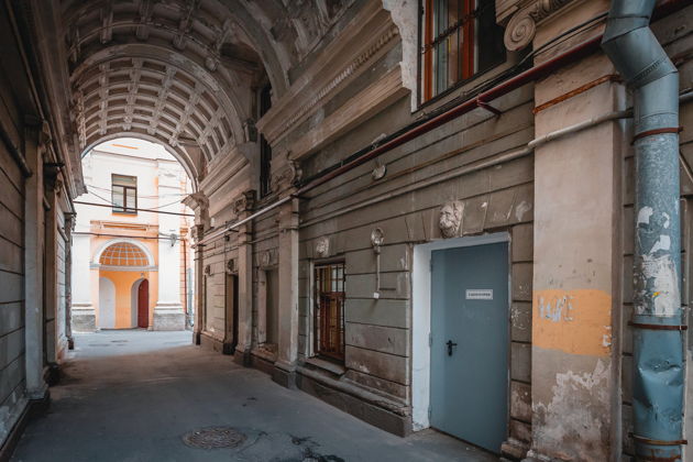 Фото экскурсии - Прогулка по аутентичному Петербургу: тайные дворы Моховой улицы - 12