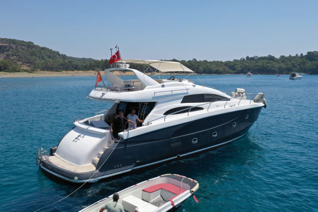 Фото экскурсии - Прогулка на VIP яхте из Кемера — море, солнце и полная свобода! - 6