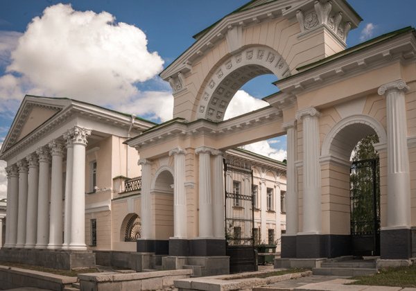 Истории и тайны Вознесенской горки