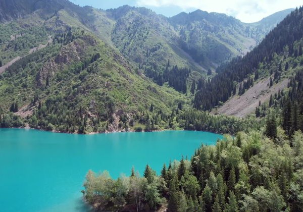 Озеро Иссык — горное чудо и день для перезагрузки - фото 2