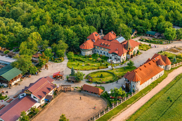 Фото - экскурсия: Трансфер из Гродно в Коробчицы туда и обратно с комфортом для погружения в белорусскую культуру и историю
