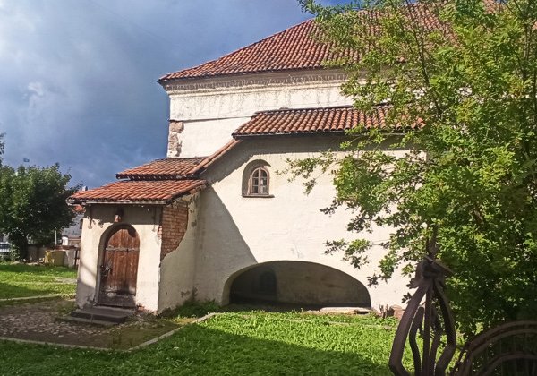 Квест-экскурсия «Рыцари, монахи и торговцы города W»